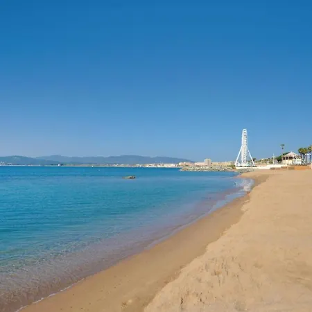 Beautiful In Saint-raphael W/ Wifi And 1 Bedrooms شقة *